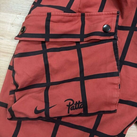 Nike x Patta Men XL Mars Stone Cargo Pants Red Black Windowpane Plaid Streetwear - Picture 7 of 7